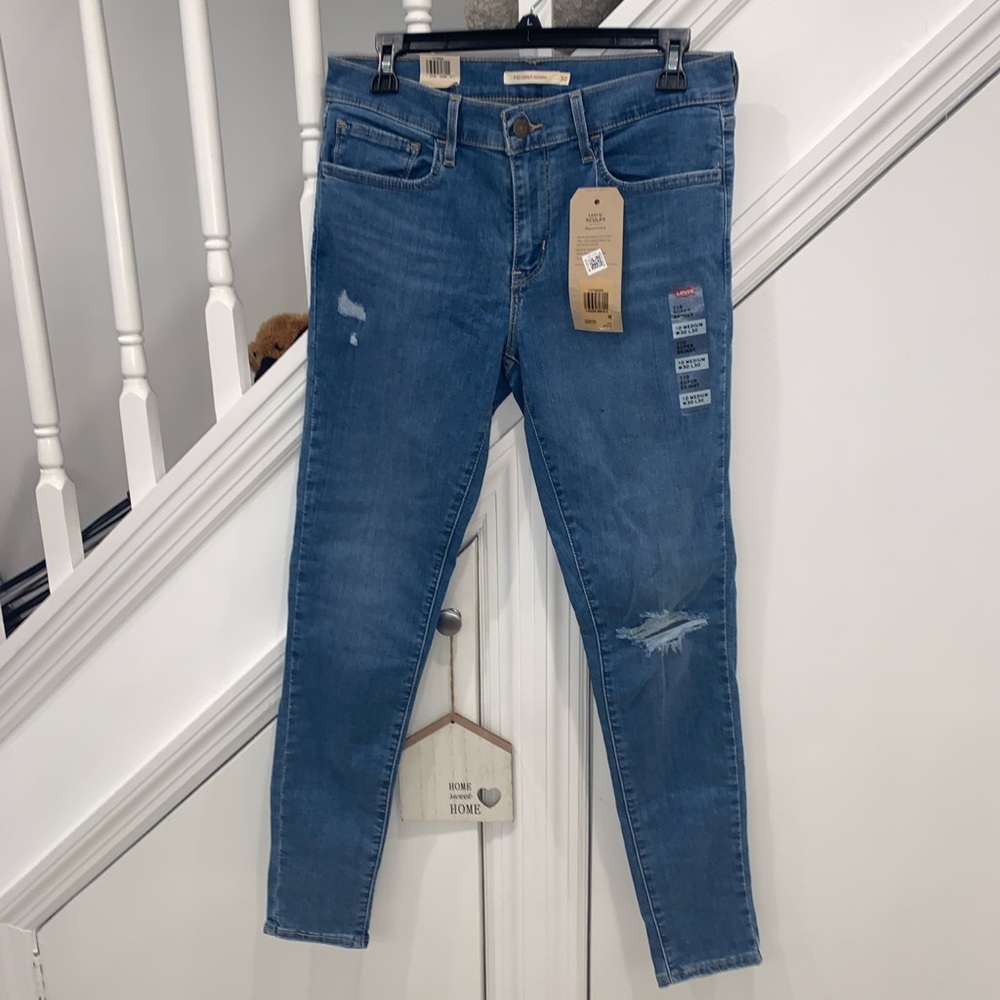 Levi’s Super Skinny Hyperstretch